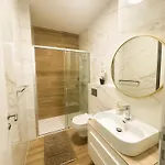 King - & * Banja Luka