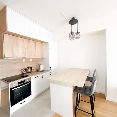 Apartman King - &